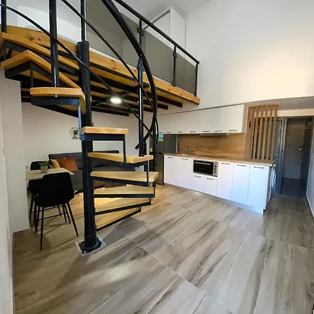 D&e Apartament *